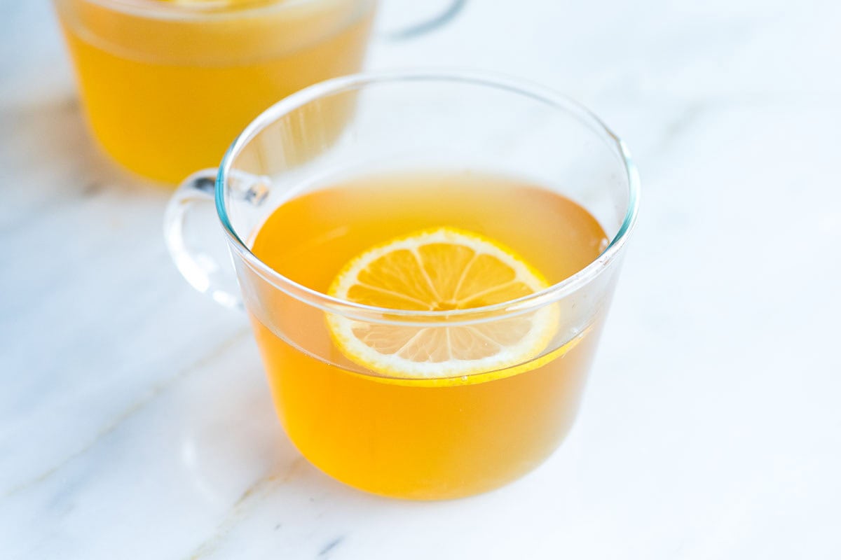 Craft Your Perfect Hot Toddy: Best Liquor, Tea & Sweetener Guide